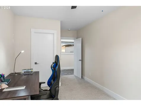221 W Dogwood Street Washougal WA 98671