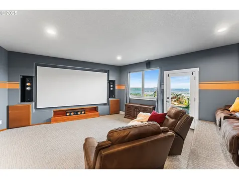 221 W Dogwood Street Washougal WA 98671
