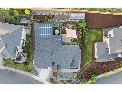 221 W Dogwood Street Washougal WA 98671