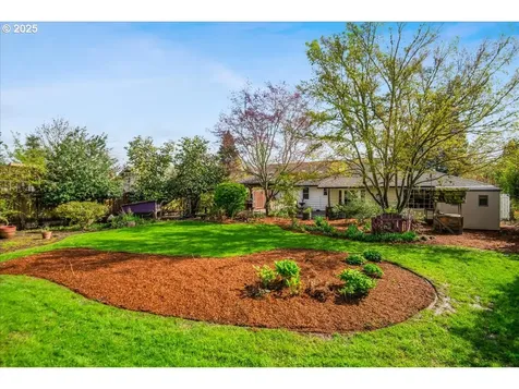 461 NE 5th Avenue Hillsboro OR 97124