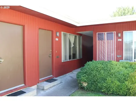 623 NE 74th Avenue Portland OR 97213