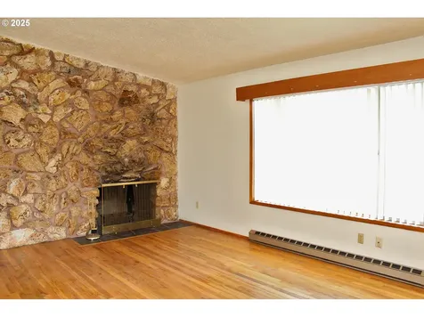 623 NE 74th Avenue Portland OR 97213