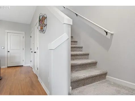 18450 Shadow Ridge Way Oregon City OR 97045