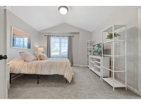 18450 Shadow Ridge Way Oregon City OR 97045