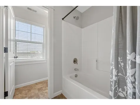 18450 Shadow Ridge Way Oregon City OR 97045