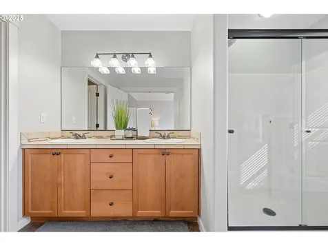18450 Shadow Ridge Way Oregon City OR 97045