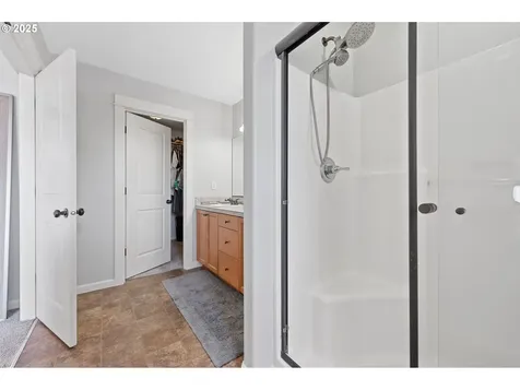 18450 Shadow Ridge Way Oregon City OR 97045