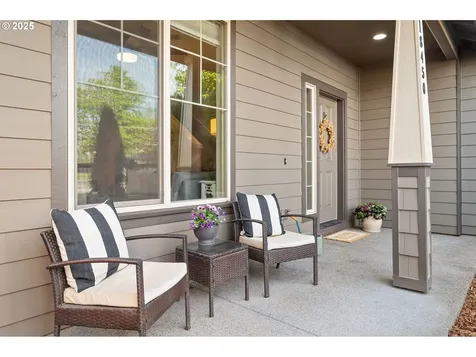 18450 Shadow Ridge Way Oregon City OR 97045