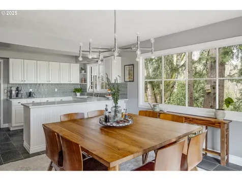 1871 Kilkenny Drive Lake Oswego OR 97034