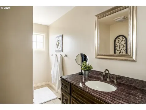 1871 Kilkenny Drive Lake Oswego OR 97034