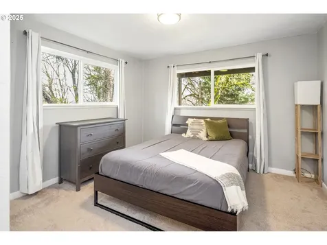 1871 Kilkenny Drive Lake Oswego OR 97034