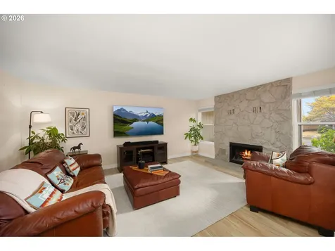605 E Foothills Drive Newberg OR 97132