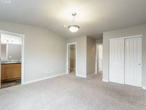 5618 NE 74th Court Vancouver WA 98662