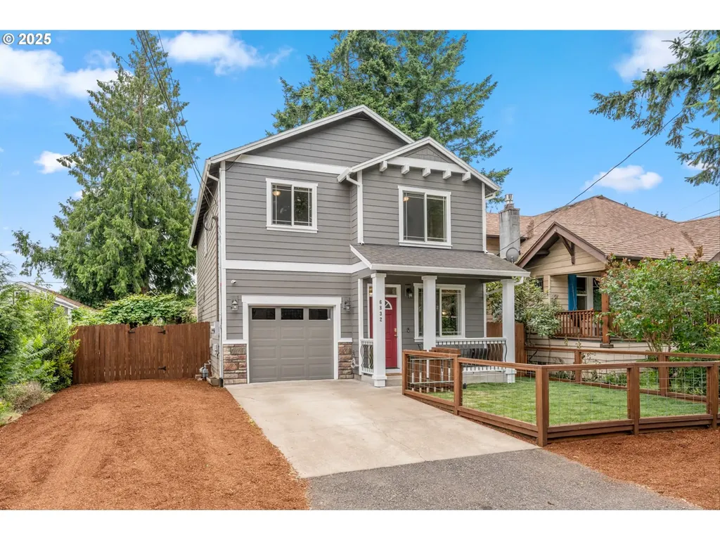 6832 SE 65th Avenue Portland OR 97206