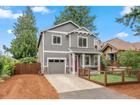 6832 SE 65th Avenue Portland OR 97206