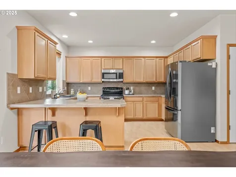 6832 SE 65th Avenue Portland OR 97206