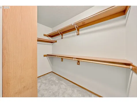 6832 SE 65th Avenue Portland OR 97206