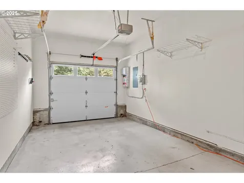 6832 SE 65th Avenue Portland OR 97206