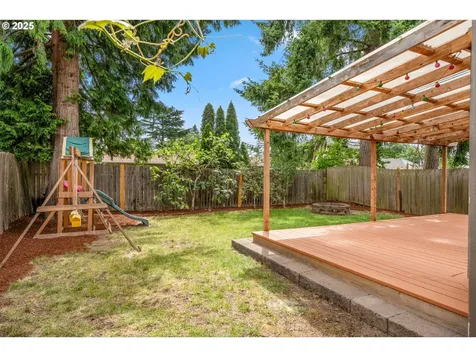 6832 SE 65th Avenue Portland OR 97206