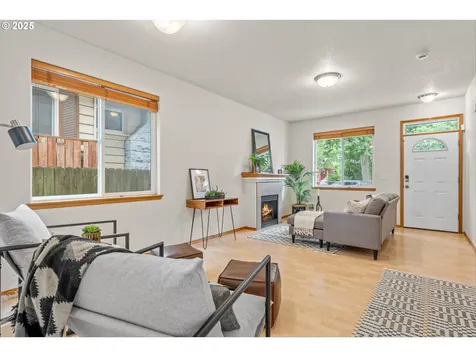 6832 SE 65th Avenue Portland OR 97206
