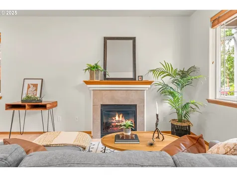 6832 SE 65th Avenue Portland OR 97206