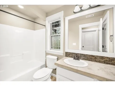 16073 SE Pinot Road Milwaukie OR 97267