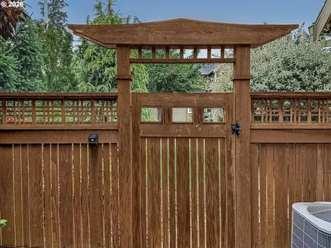 16073 SE Pinot Road Milwaukie OR 97267