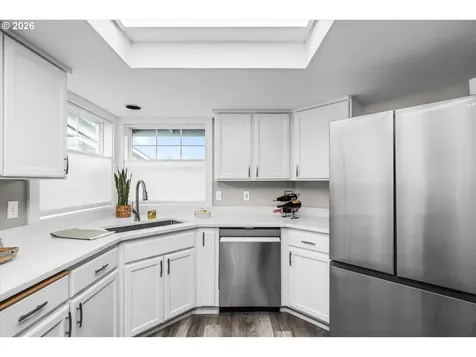 2738 Dayna Lane Eugene OR 97408