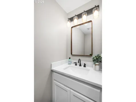2738 Dayna Lane Eugene OR 97408