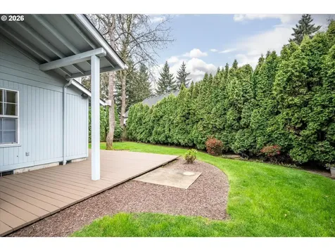 2738 Dayna Lane Eugene OR 97408