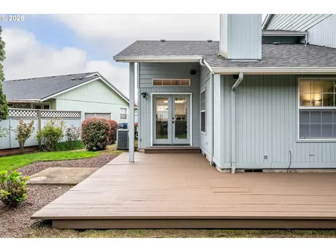 2738 Dayna Lane Eugene OR 97408
