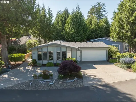 10 Seagrove Loop Lincoln City OR 97367