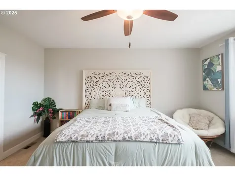 5300 Davis Street SE Turner OR 97392