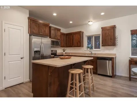 16499 Betty Drive La Pine OR 97739