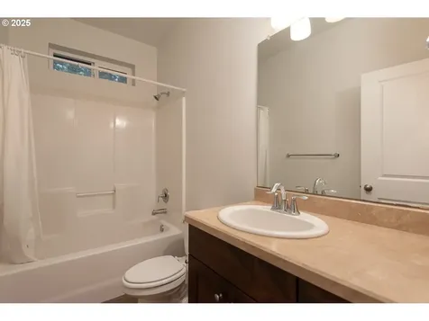 16499 Betty Drive La Pine OR 97739