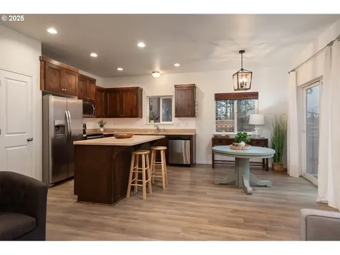16499 Betty Drive La Pine OR 97739