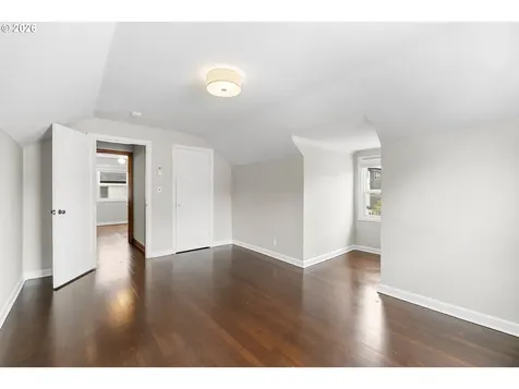 6405 N Montana Avenue Portland OR 97217