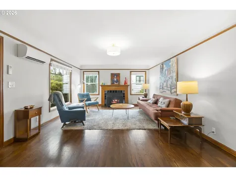 6405 N Montana Avenue Portland OR 97217