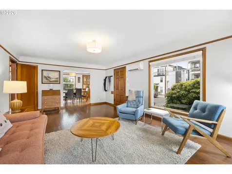 6405 N Montana Avenue Portland OR 97217
