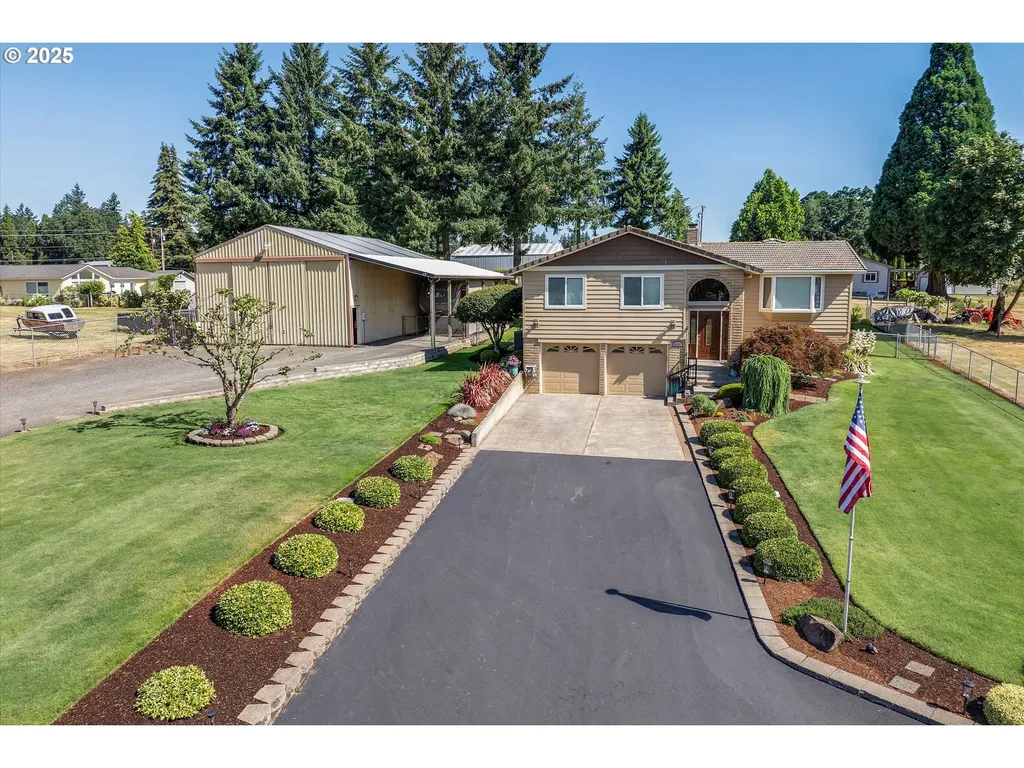 20582 S South End Road Oregon City OR 97045