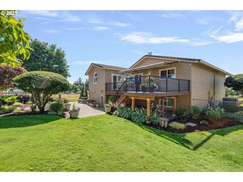 20582 S South End Road Oregon City OR 97045