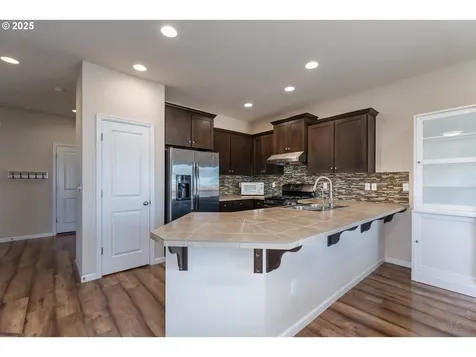 33331 SW Holland Drive Scappoose OR 97056