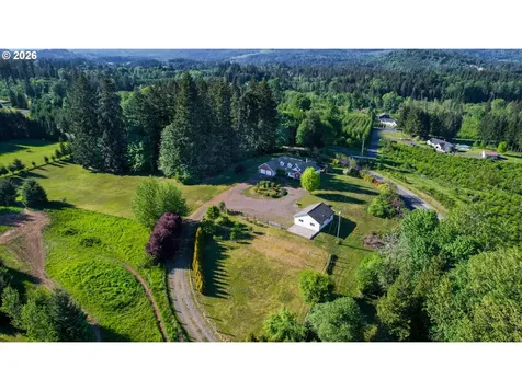 23100 NE Saint Helens View Road Yacolt WA 98675
