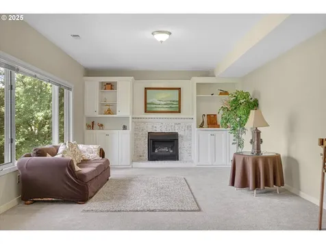 18280 Delenka Lane Lake Oswego OR 97034
