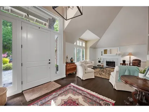 18280 Delenka Lane Lake Oswego OR 97034