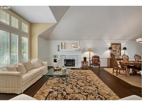 18280 Delenka Lane Lake Oswego OR 97034