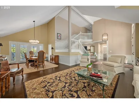 18280 Delenka Lane Lake Oswego OR 97034