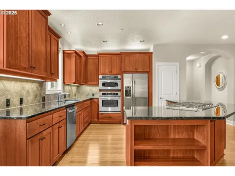 8533 SW 181st Avenue Beaverton OR 97007