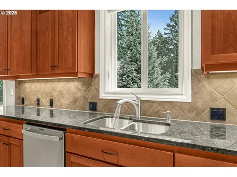 8533 SW 181st Avenue Beaverton OR 97007