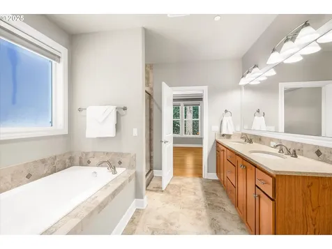8533 SW 181st Avenue Beaverton OR 97007